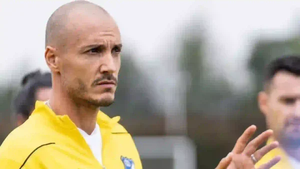 David González fue insultado por hinchas de Millonarios tras debut con derrota ante Equidad: video