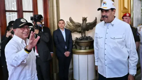 El impacto de la zona binacional entre Colombia y Venezuela que proponen el presidente Petro y Maduro