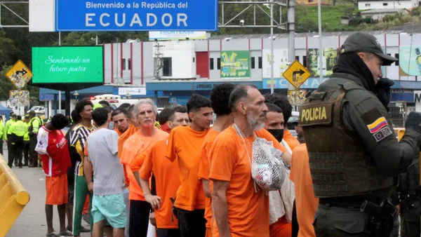 Cientos de presos deportados de Ecuador llegarían a Cali y quedarían en libertad