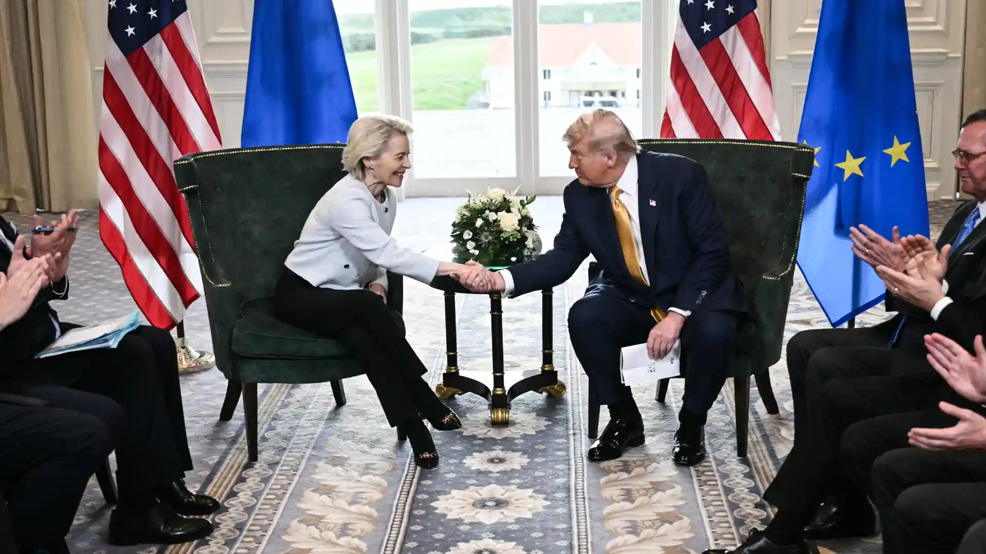 Los acuerdos arancelarios y de inversión a los que llegaron EE. UU. y la Unión Europea