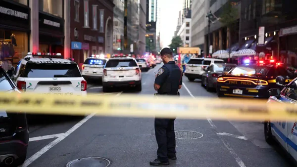 El objetivo del tirador en Nueva York eran los miembros de la NFL: revelan la razón El objetivo del tirador en Nueva York eran los miembros de la NFL: revelan la razón