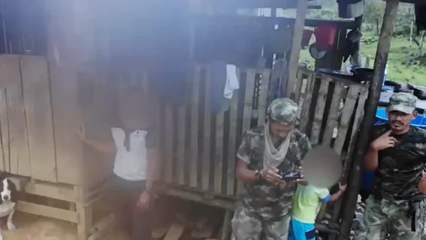 Así funcionaba la escuela clandestina del ELN para entrenamiento con drones, en Chocó Así funcionaba la escuela clandestina del ELN para entrenamiento con drones, en Chocó