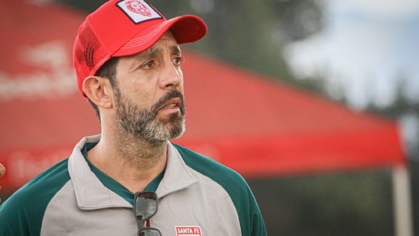 Remezón en Independiente Santa Fe con posible salida de su DT: aseguran que ya tiene nuevo club Remezón en Independiente Santa Fe con posible salida de su DT: aseguran que ya tiene nuevo club