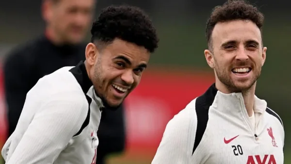 Este fue el conmovedor gesto que Luis Díaz tuvo con Diogo Jota tras su salida del Liverpool Este fue el conmovedor gesto que Luis Díaz tuvo con Diogo Jota tras su salida del Liverpool