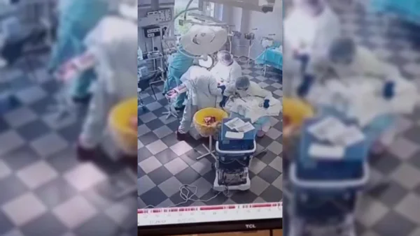 Viral: cirujanos se mantuvieron firmes en medio de procedimiento durante terremoto en Rusia