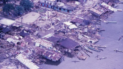 Tsunami en la Costa Pacífica en 1979.