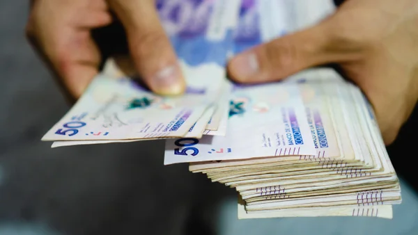 Esta es la cantidad de dinero que necesita una familia para vivir en las principales ciudades del país Esta es la cantidad de dinero que necesita una familia para vivir en las principales ciudades del país