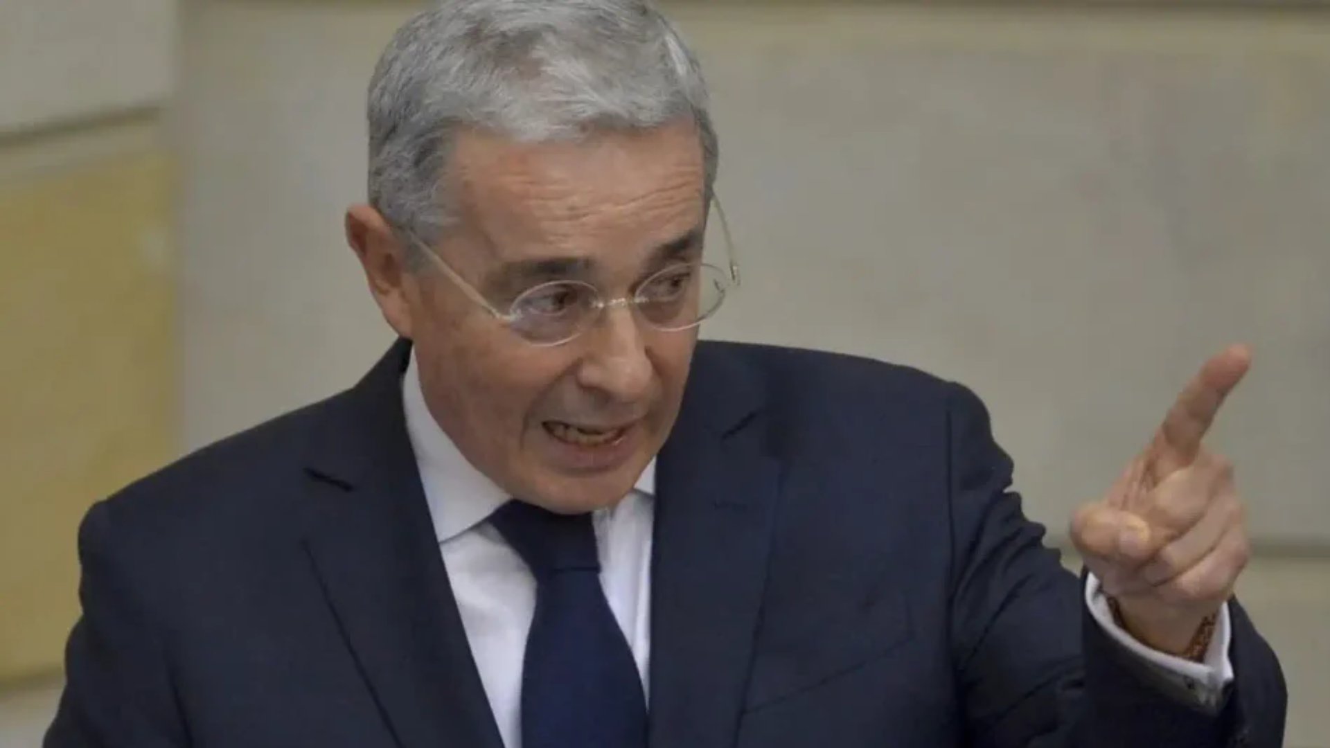 Foto: @AlvaroUribeVel/X