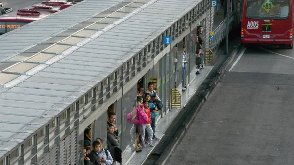 Cerrarán temporalmente dos estaciones clave de Transmilenio por importante obra: ¿cuáles son y cuándo será?