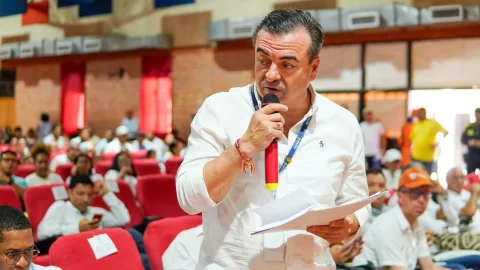 Olmedo López.