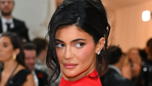 Kylie Jenner sorprende al revelar el nivel de su español: ¿dijo malas palabras? Kylie Jenner sorprende al revelar el nivel de su español: ¿dijo malas palabras?