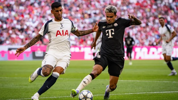 Luis Díaz hizo de las suyas en su primera titularidad con el Bayern Múnich: lujosa jugada dejó a dos rivales