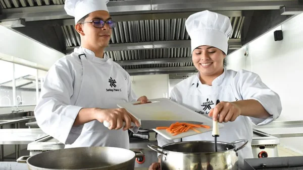 Cursos virtuales de cocina gratis en el Sena: así puede inscribirse y obtener su certificado