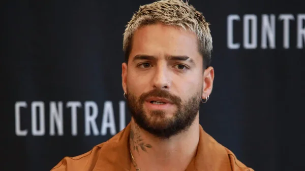 Indignación: Maluma regaña a fanática por llevar a un bebé a su concierto en México