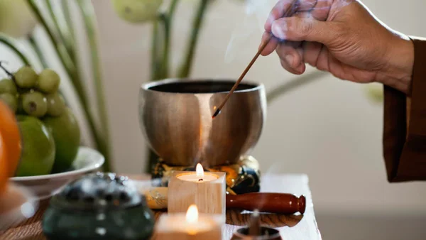 Con la fachada de retiros espirituales: así era como una banda ofrecía todo tipo de alucinógenos