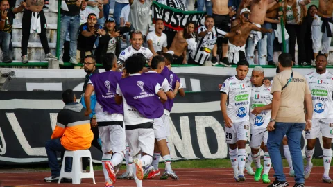 Once Caldas