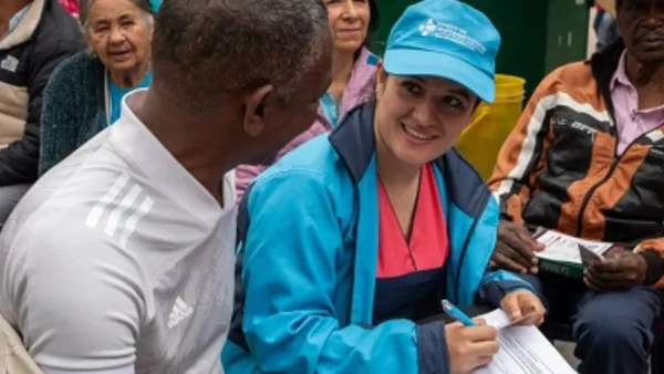 Distrito impulsa campaña en la que visita casas para ofrecer servicios de salud Distrito impulsa campaña en la que visita casas para ofrecer servicios de salud