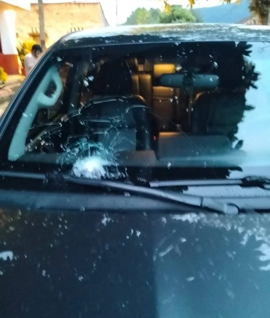 Atentado contra congresista.