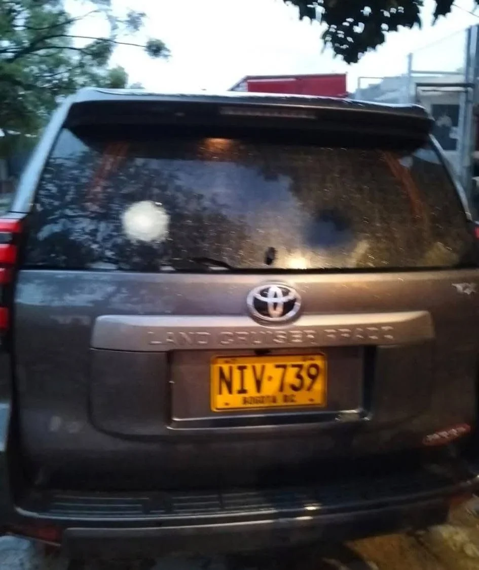 Atentado contra congresista.