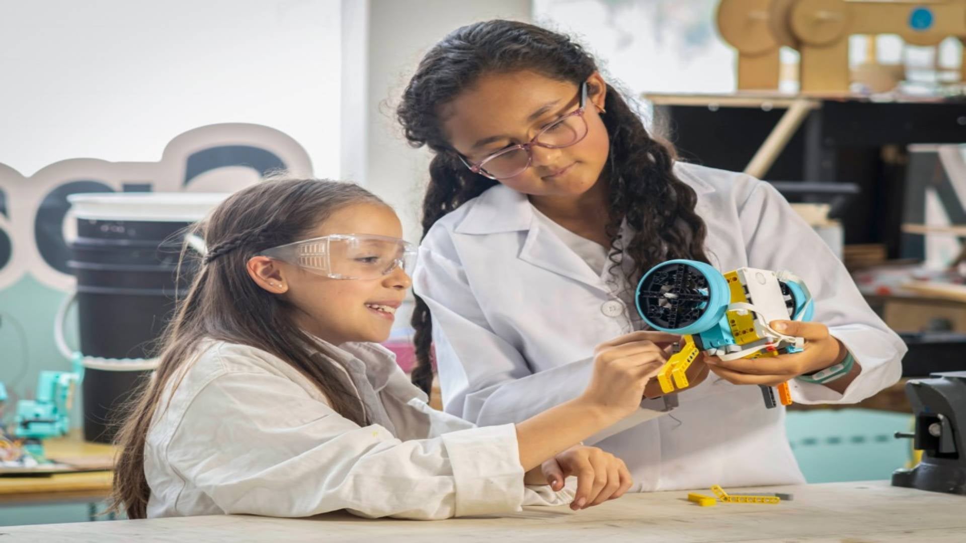 Makerspaces: la apuesta para acercar a más niñas a la ciencia y la tecnología