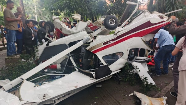 Pasajera de la avioneta accidentada en Medellín ya se encuentra fuera de peligro Pasajera de la avioneta accidentada en Medellín ya se encuentra fuera de peligro