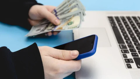 Aplicaciones que permiten identificar billetes falsos