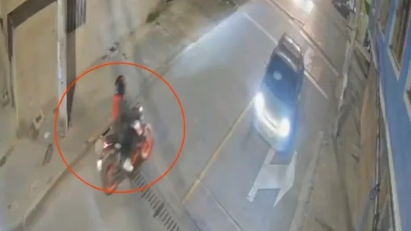 VIDEO | Motoladrones protagonizaron violento robo a mano armada en Bogotá y fueron capturados VIDEO | Motoladrones protagonizaron violento robo a mano armada en Bogotá y fueron capturados