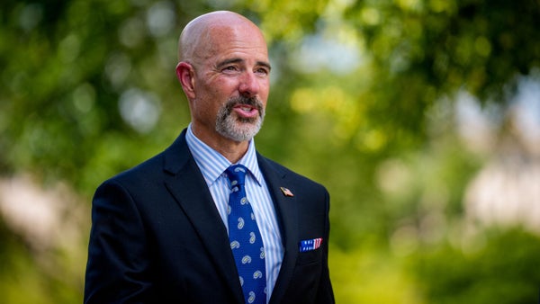 Jefe de la DEA afirma que Venezuela colabora con las Farc y el ELN para traficar cocaína