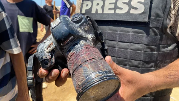 Cinco periodistas murieron en nuevo ataque israelí contra hospital de Gaza Cinco periodistas murieron en nuevo ataque israelí contra hospital de Gaza