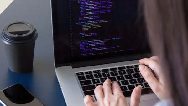 La Universidad de Stanford ofrece cursos online gratuitos: ¿cómo acceder?