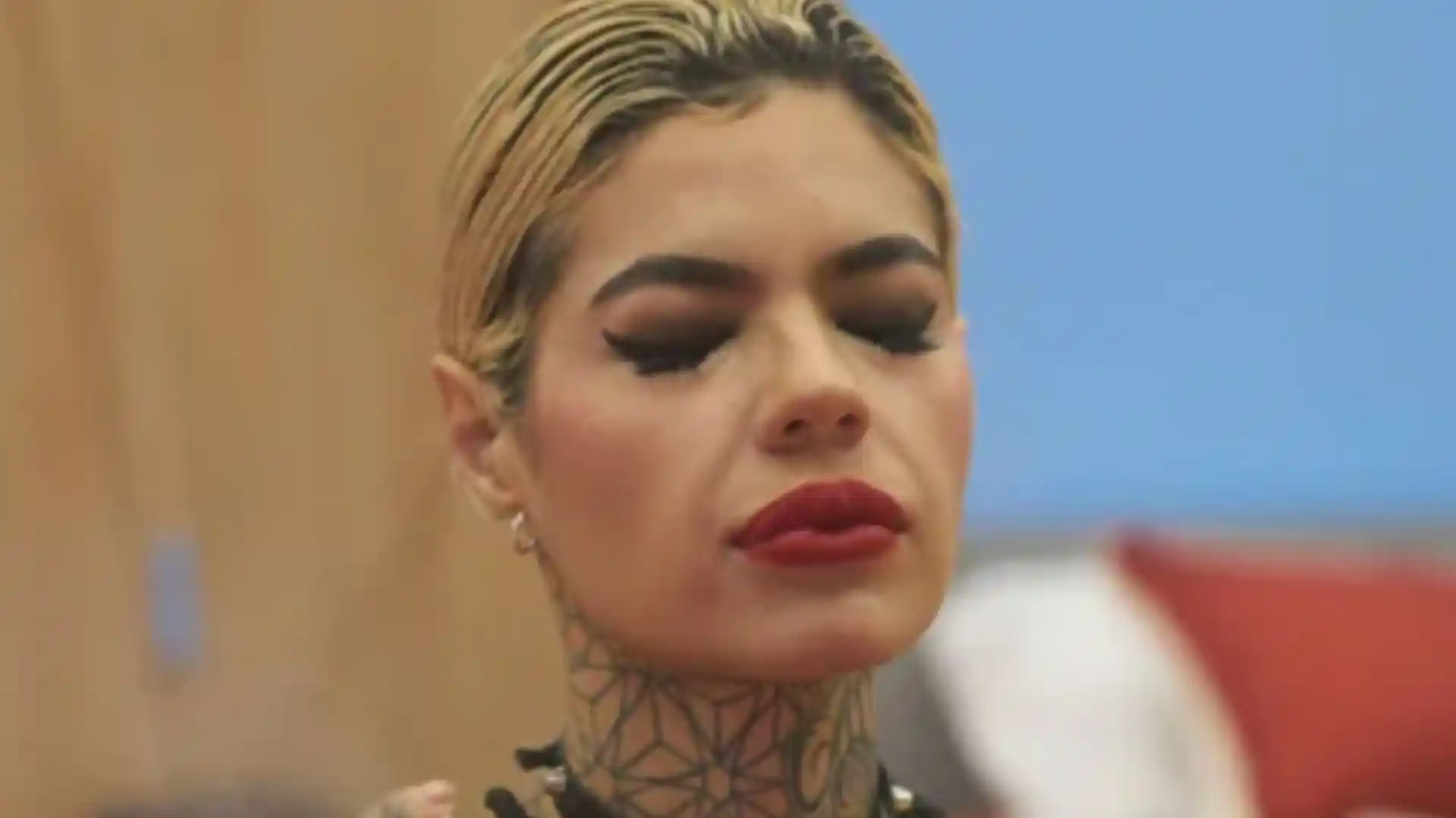 Melissa Gate mordida por un perro video