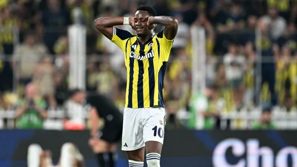 Fenerbahce tomó radical decisión que sacude el futuro de Jhon Durán: comunicado oficial Fenerbahce tomó radical decisión que sacude el futuro de Jhon Durán: comunicado oficial