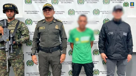 Asesinó a su pareja mientras dormía