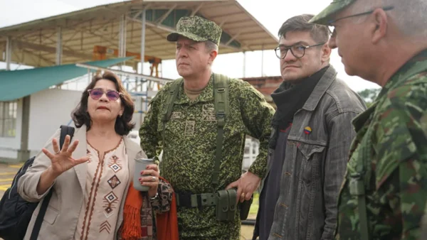 Delegados de Mininterior y la Oficina del Comisionado de Paz llegaron a El Retorno para negociar la liberación de militares