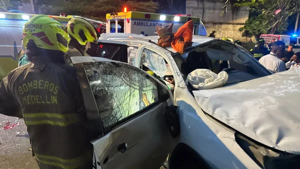 VIDEO | Así quedó el vehículo del esquema de Daniel Palacios que se accidentó en Medellín