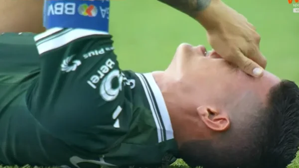 James Rodríguez: el 'casi golazo' con León y el susto antes de unirse a la Selección Colombia