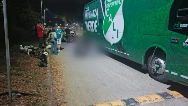 Se reveló la identidad del hincha que falleció tras el accidente con el bus del Deportivo Cali