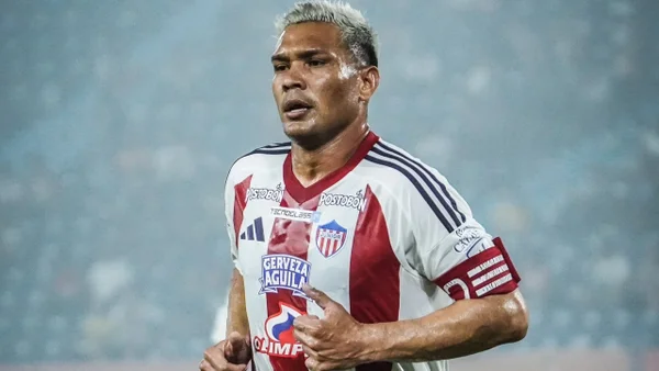 Junior de Barranquilla presentó nueva camiseta de visitante y se hizo viral por curiosos colores