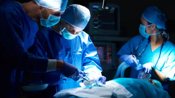 Niño colombiano logró que extraña enfermedad se tratara en el país, al abrir su propia fundación