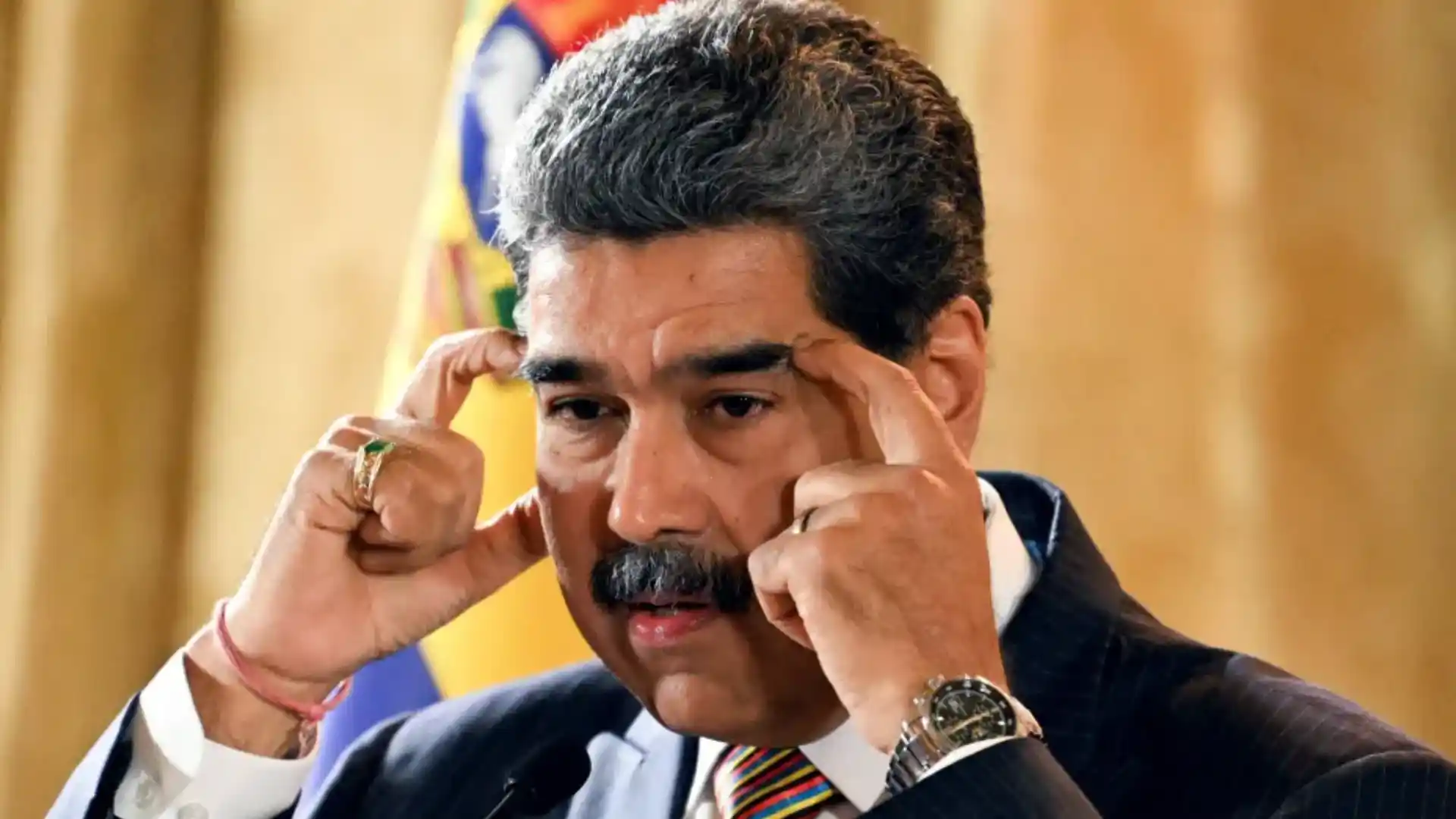 Nicolás Maduro celular regalo China Xi Jinping para evitar a EE.UU.