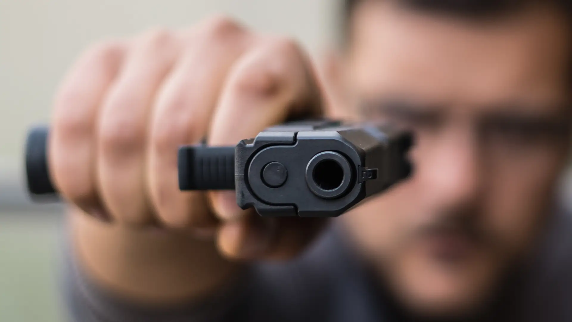 Robo de vehículo terminó en balacera en Bogotá.