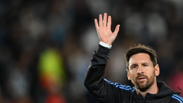 Lionel Messi, en su último partido en Argentina, se emocionó al máximo y estuvo al borde de las lágrimas: VIDEO