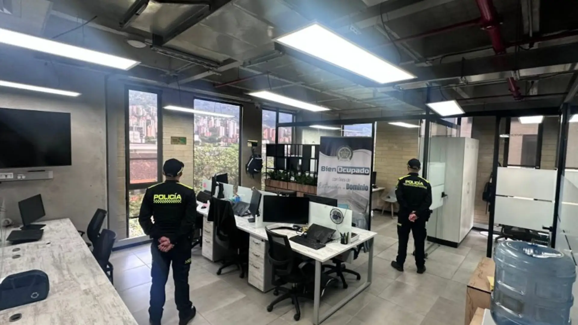 Cooperativas eran la fachada para la venta ilegal de oro.