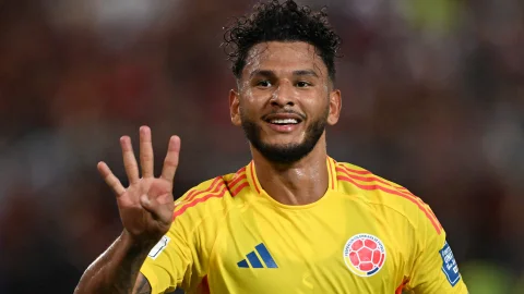 Luis Suárez poker Colombia Venezuela