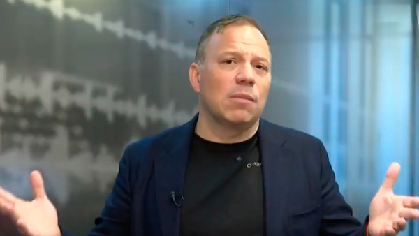 Santiago Botero: “Proponemos reformar la justicia para que el que la haga la pague”