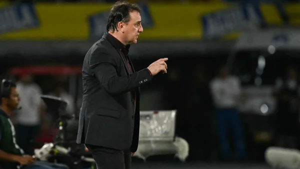 Néstor Lorenzo reveló el regaño que 'les pegó' a jugadores de Colombia en entretiempo