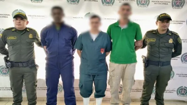 Desmantelan en Tumaco banda que ingresaba droga a un cantón militar Desmantelan en Tumaco banda que ingresaba droga a un cantón militar