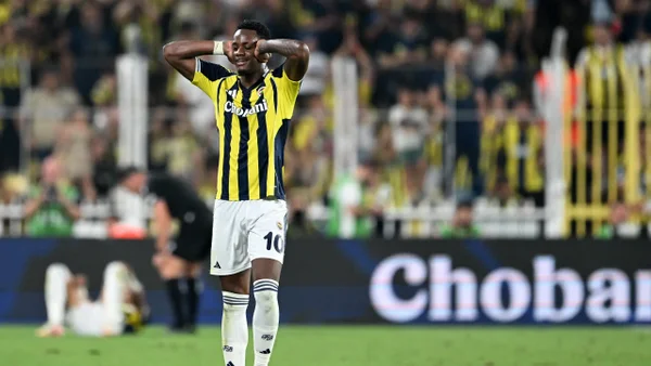 Jhon Durán y más presión en Fenerbahce: revelaron multimillonaria cifra por su préstamo