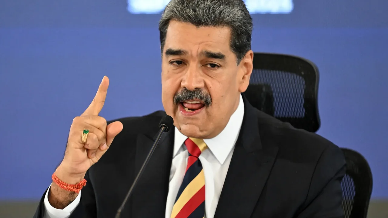 Rejet global de la condamnation prononcée contre un médecin vénézuélien après avoir critiqué le régime de Maduro
