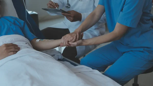 Reconocida actriz y presentadora reveló que le dieron pocos años de vida